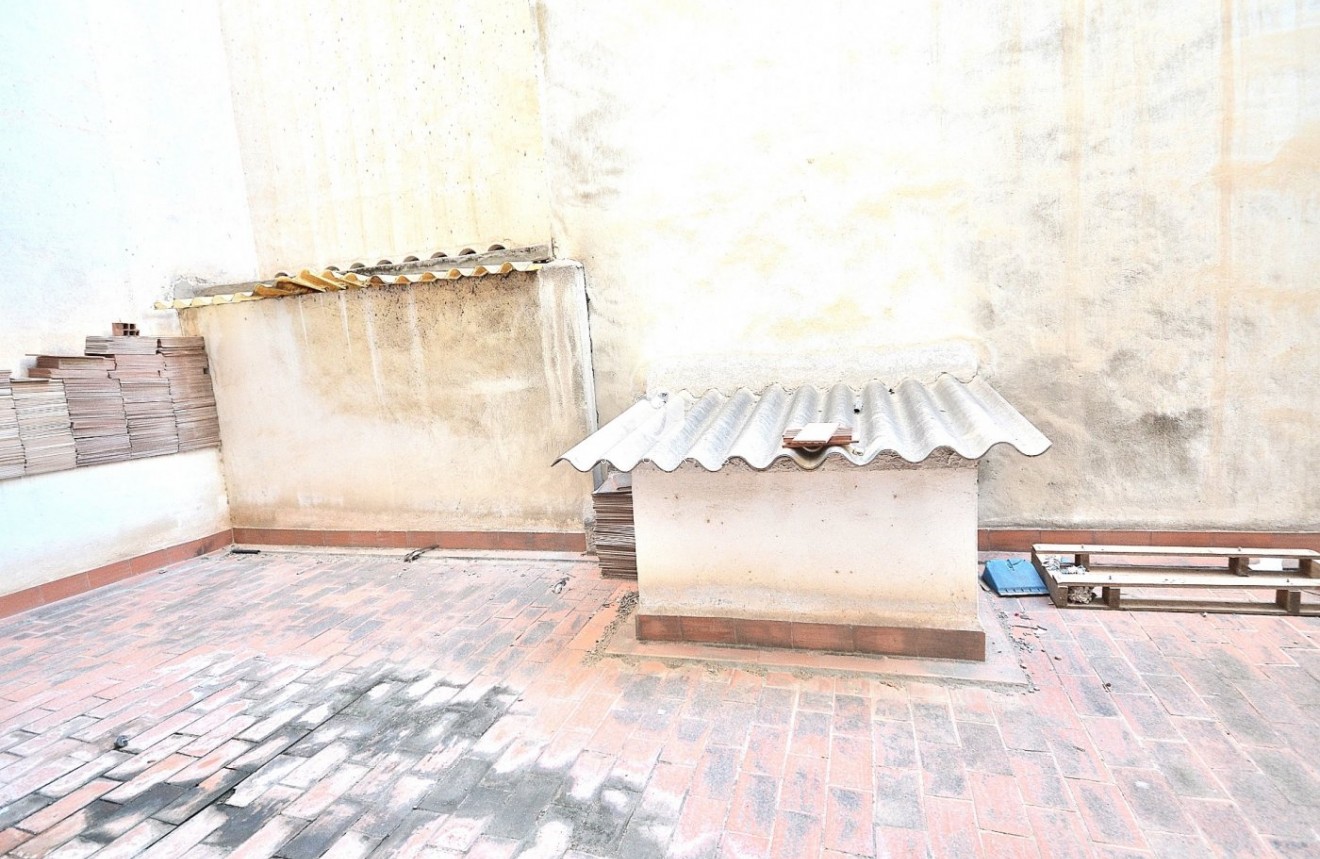 Tweedehands - Appartement / flat -
Torrevieja - Centro