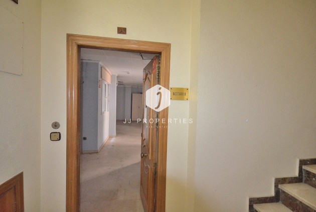 Tweedehands - Appartement / flat -
Torrevieja - Centro