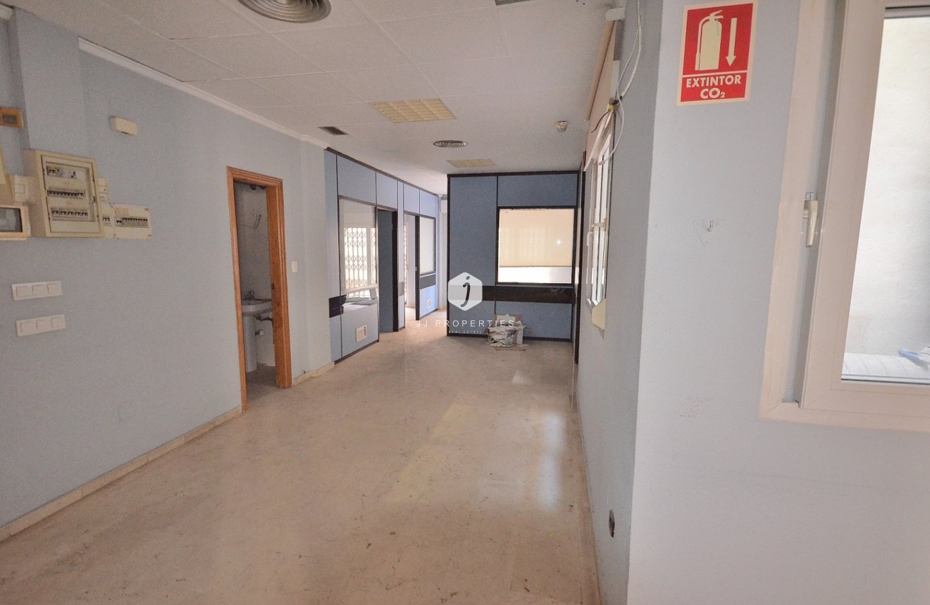 Tweedehands - Appartement / flat -
Torrevieja - Centro
