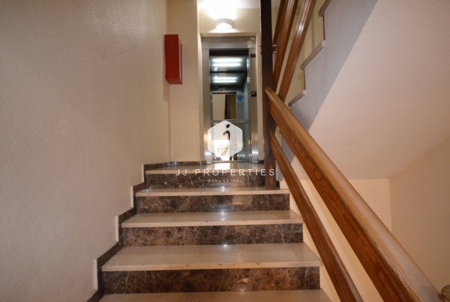 Tweedehands - Appartement / flat -
Torrevieja - Centro