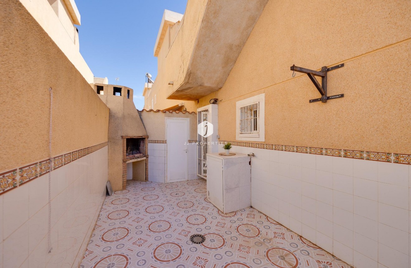 Tweedehands - Bungalow -
Torrevieja - Los Frutales