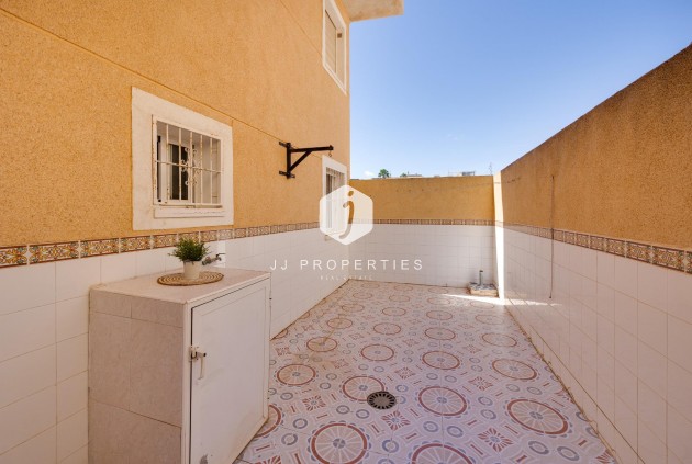 Tweedehands - Bungalow -
Torrevieja - Los Frutales