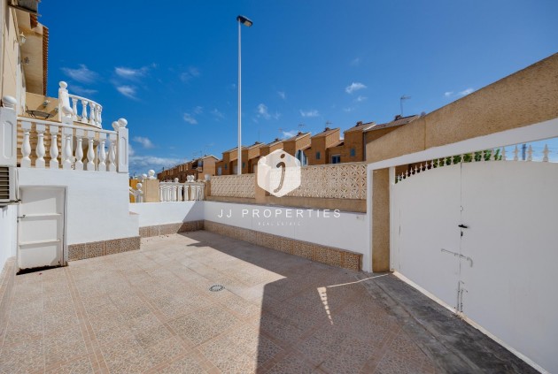 Tweedehands - Bungalow -
Torrevieja - Los Frutales