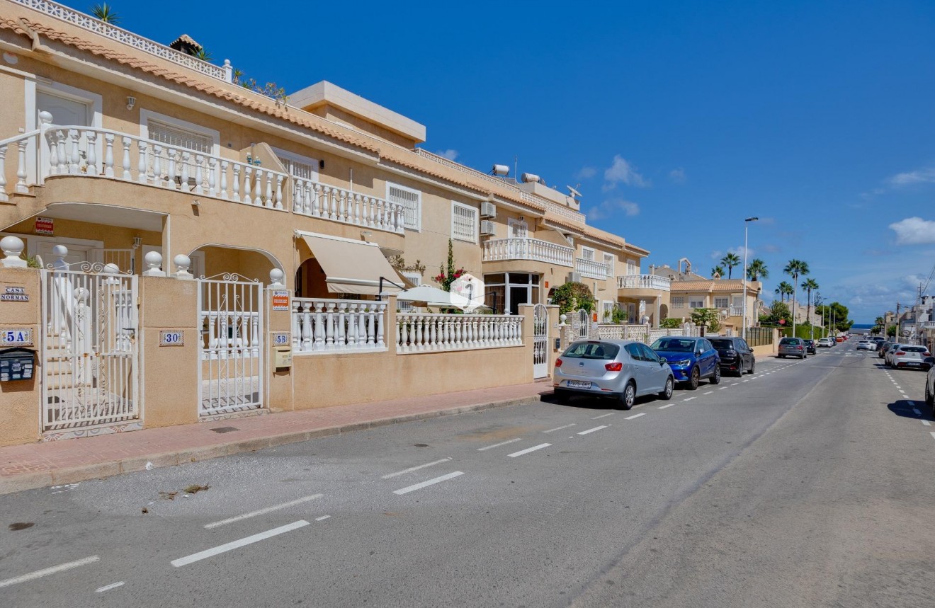 Tweedehands - Bungalow -
Torrevieja - Los Frutales