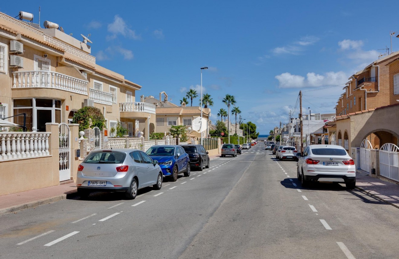 Tweedehands - Bungalow -
Torrevieja - Los Frutales