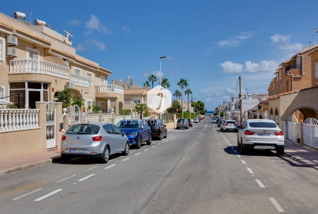 Tweedehands - Bungalow -
Torrevieja - Los Frutales