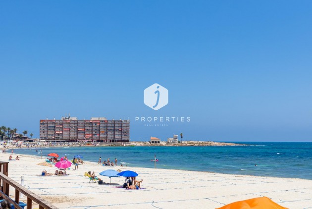 Tweedehands - Bungalow -
Torrevieja - Los Frutales