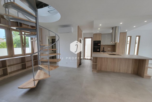 Tweedehands - Villa -
Orihuela Costa - Cabo Roig