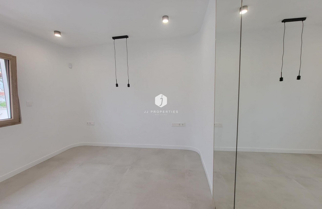 Tweedehands - Villa -
Orihuela Costa - Cabo Roig