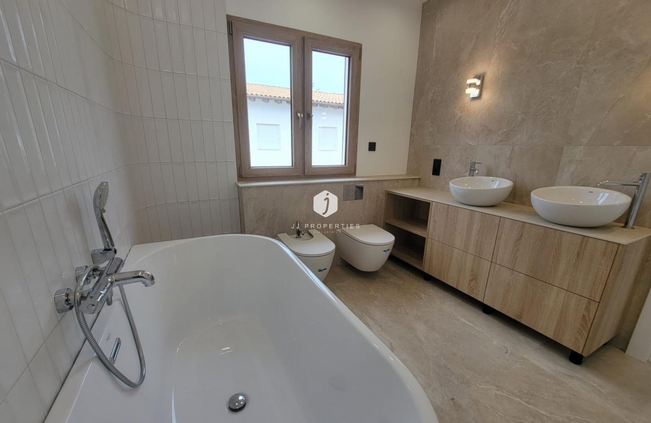 Tweedehands - Villa -
Orihuela Costa - Cabo Roig