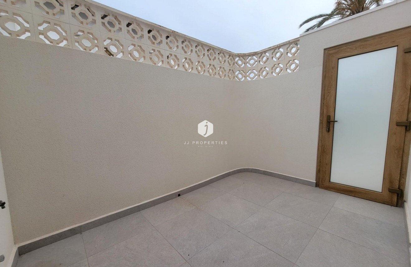 Tweedehands - Villa -
Orihuela Costa - Cabo Roig