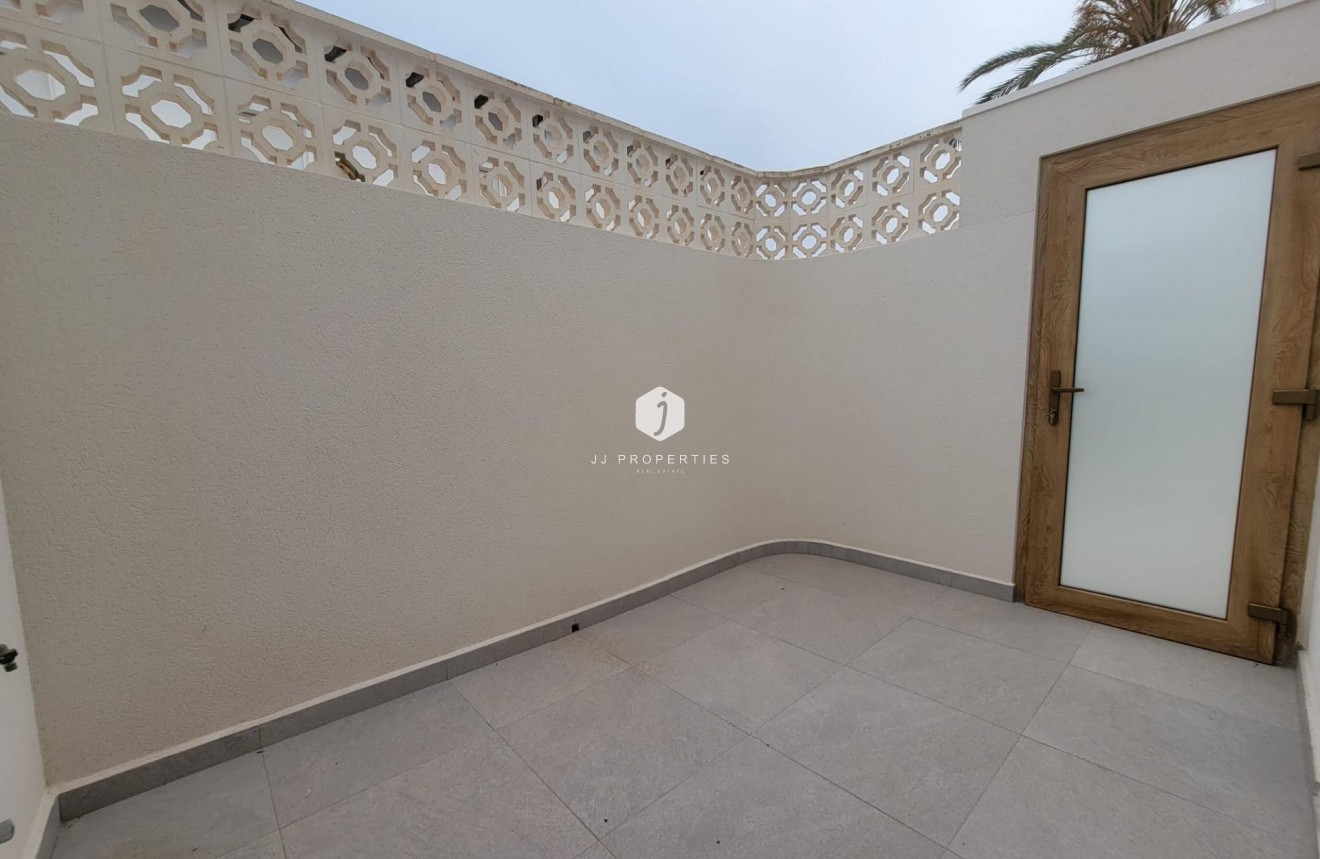 Tweedehands - Villa -
Orihuela Costa - Cabo Roig