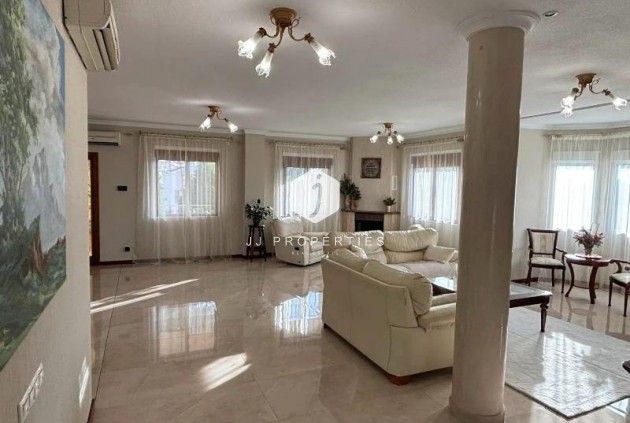 Tweedehands - Villa -
Ciudad Quesada