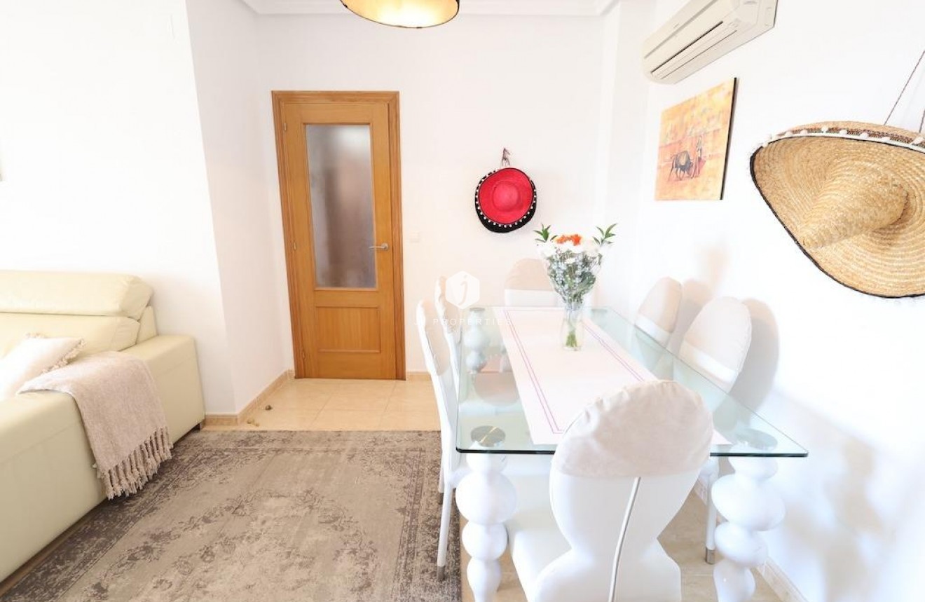 D'occasion - Appartement -
Orihuela Costa - Costa Blanca