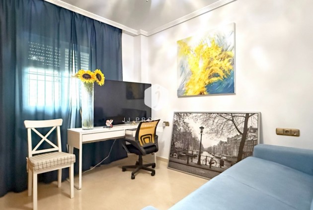 Tweedehands - Appartement / flat -
Orihuela Costa - Costa Blanca