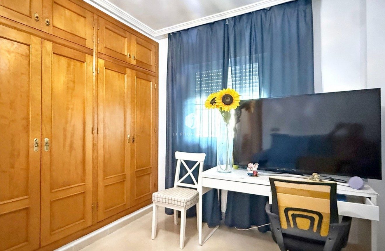 Tweedehands - Appartement / flat -
Orihuela Costa - Costa Blanca