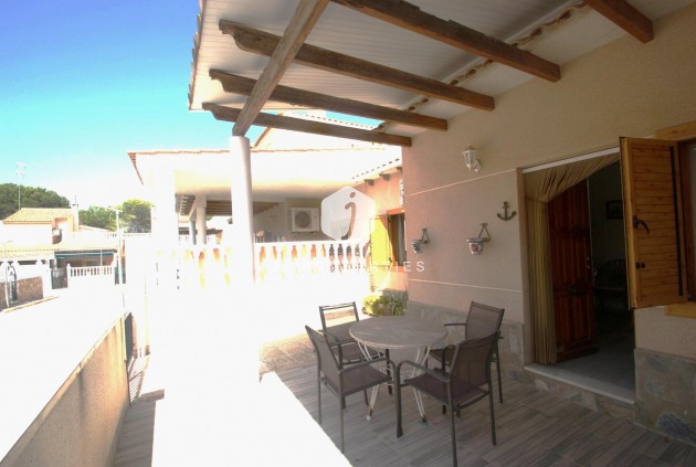 Tweedehands - Chalet -
Torrevieja - Costa Blanca