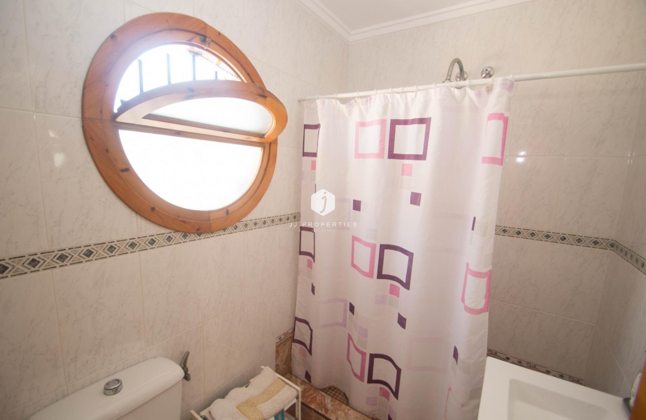 Tweedehands - Chalet -
Torrevieja - Costa Blanca