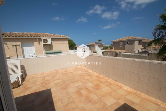 Tweedehands - Chalet -
Torrevieja - Costa Blanca