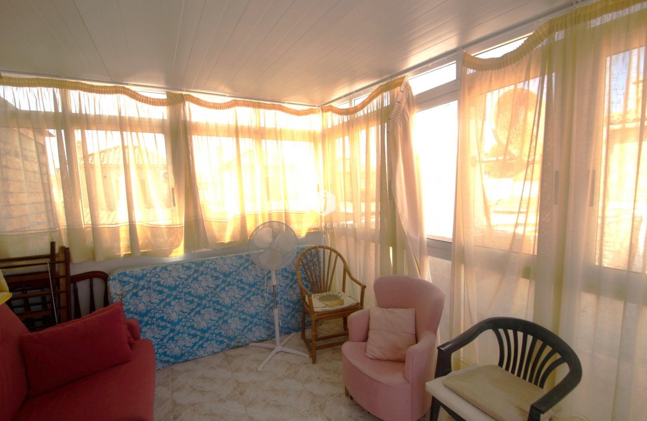 Tweedehands - Chalet -
Torrevieja - Costa Blanca