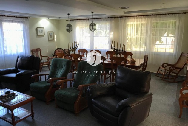 Tweedehands - Villa -
Orihuela Costa - Costa Blanca