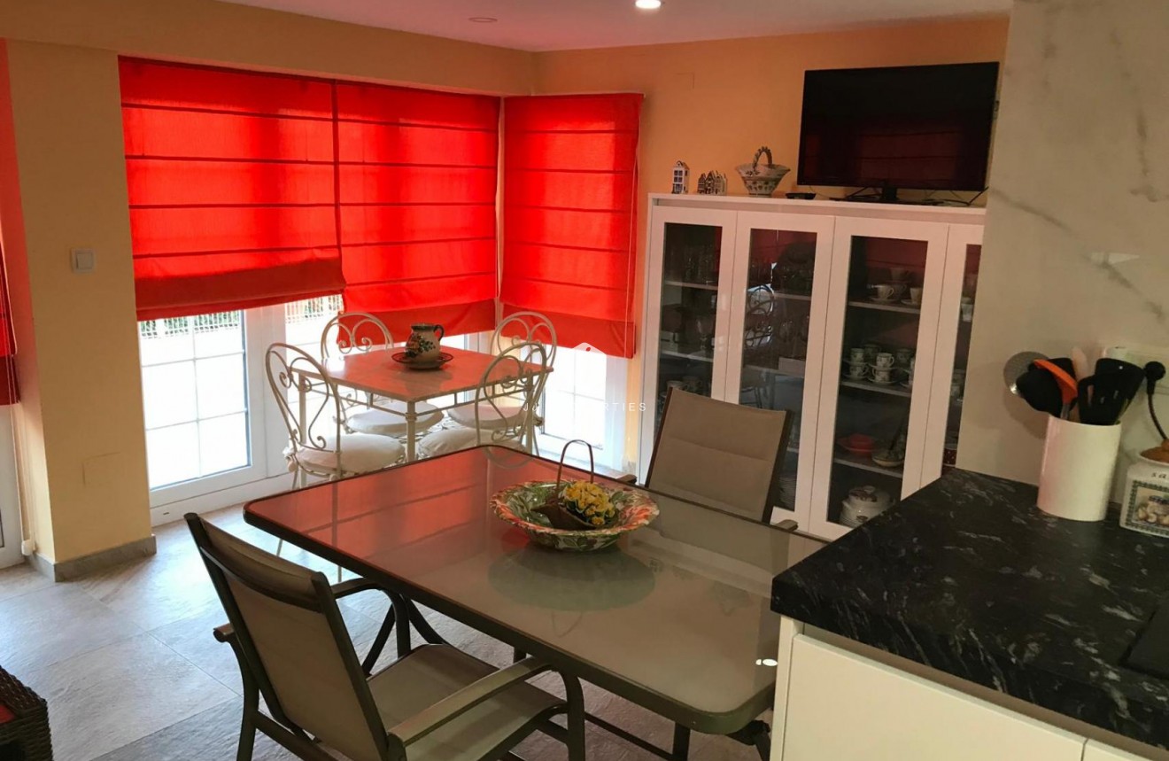 Tweedehands - Villa -
Orihuela Costa - Costa Blanca