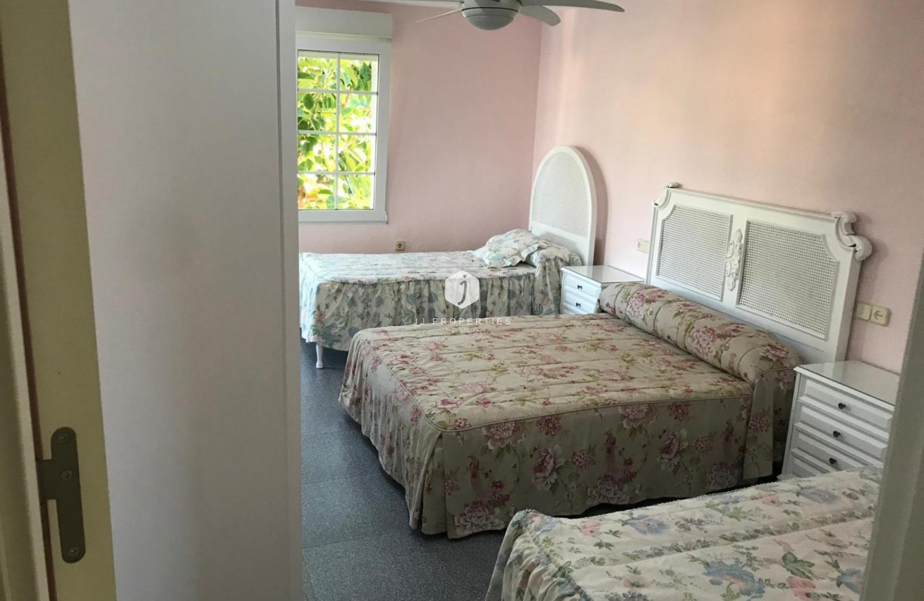 Tweedehands - Villa -
Orihuela Costa - Costa Blanca