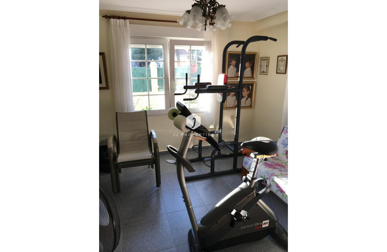 Tweedehands - Villa -
Orihuela Costa - Costa Blanca