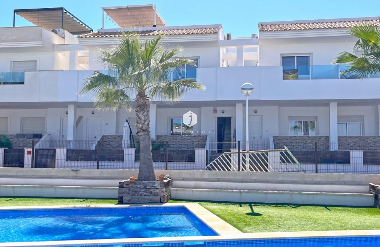 Tweedehands - Chalet -
Torrevieja - Costa Blanca
