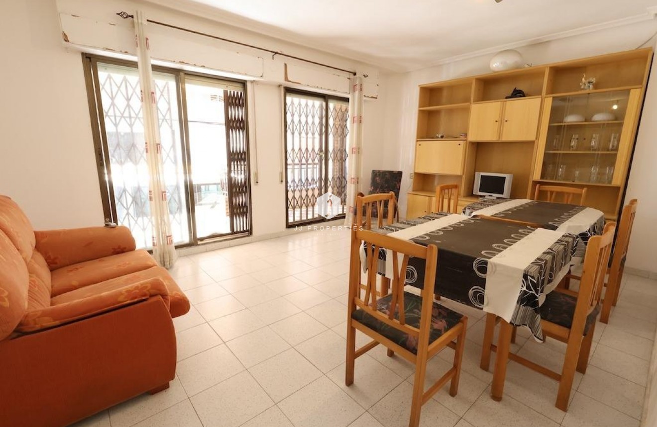 Tweedehands - Appartement / flat -
Torrevieja - Costa Blanca