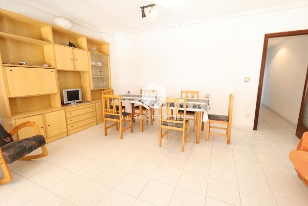 Tweedehands - Appartement / flat -
Torrevieja - Costa Blanca
