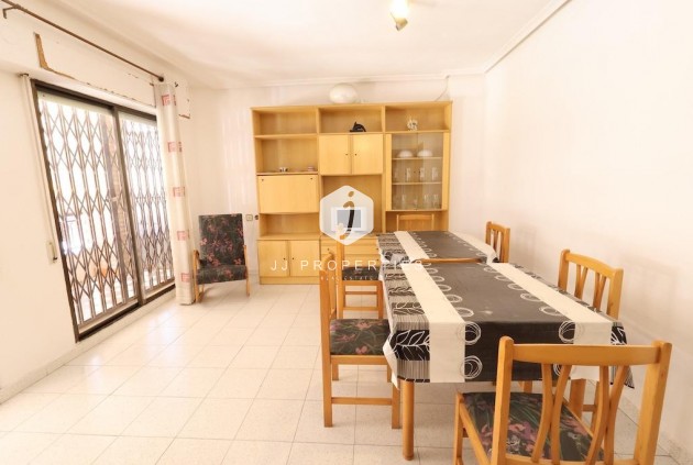 Tweedehands - Appartement / flat -
Torrevieja - Costa Blanca