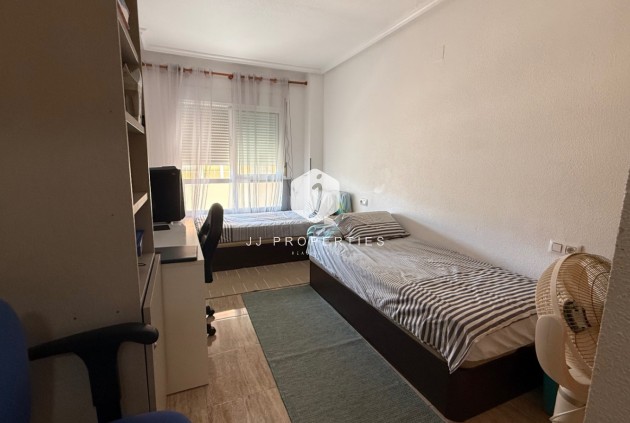 Tweedehands - Appartement / flat -
Los Montesinos - Costa Blanca