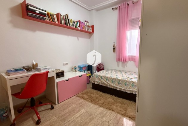 Tweedehands - Appartement / flat -
Los Montesinos - Costa Blanca