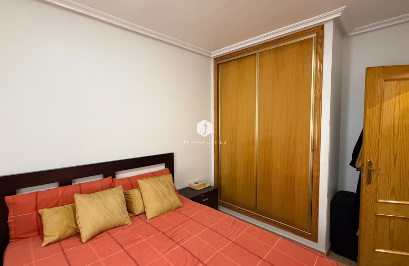 Tweedehands - Appartement / flat -
Los Montesinos - Costa Blanca