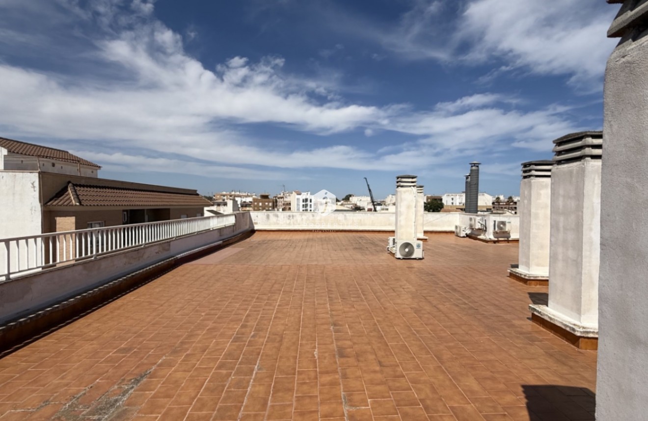Tweedehands - Appartement / flat -
Los Montesinos - Costa Blanca