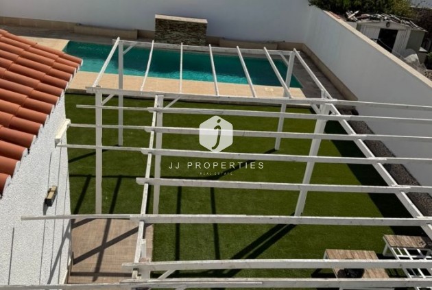 Tweedehands - Villa -
Torrevieja - Costa Blanca