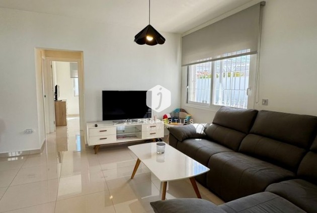 Tweedehands - Villa -
Torrevieja - Costa Blanca