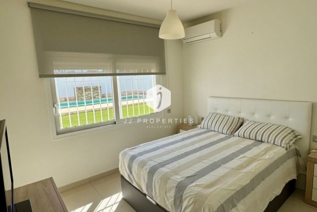 Tweedehands - Villa -
Torrevieja - Costa Blanca