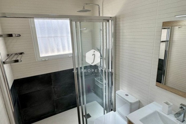 Tweedehands - Villa -
Torrevieja - Costa Blanca