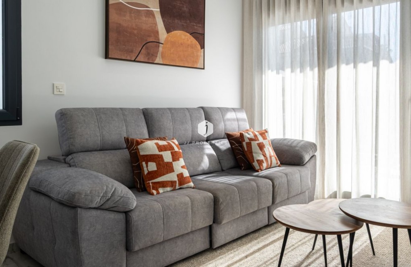 Tweedehands - Villa -
Torrevieja - Costa Blanca