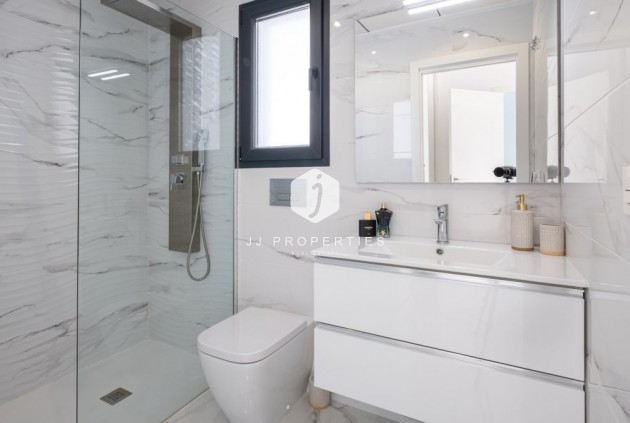 Tweedehands - Villa -
Torrevieja - Costa Blanca