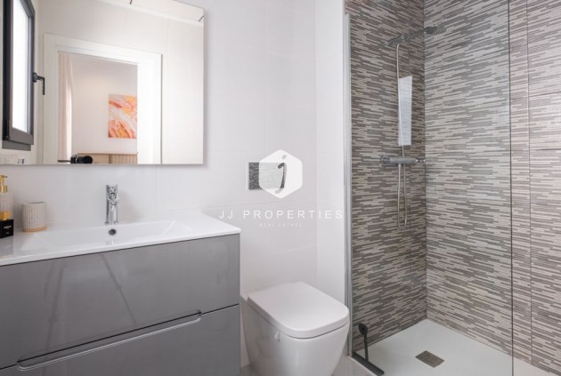 Tweedehands - Villa -
Torrevieja - Costa Blanca