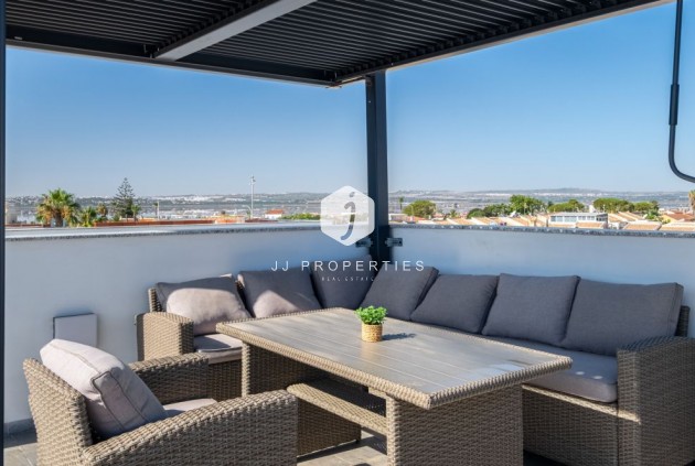 Tweedehands - Villa -
Torrevieja - Costa Blanca