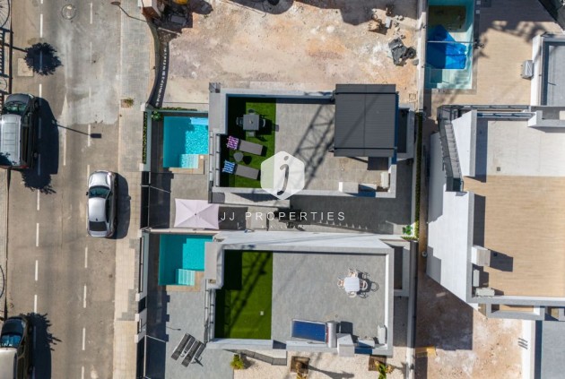 Tweedehands - Villa -
Torrevieja - Costa Blanca