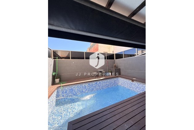 Tweedehands - Chalet -
Torrevieja