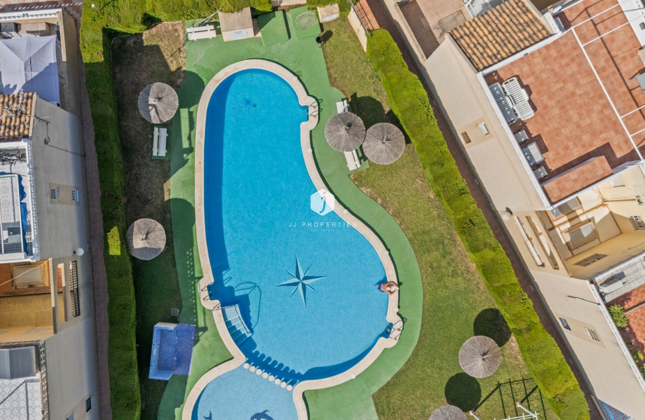 Tweedehands - Bungalow -
Torrevieja - Costa Blanca