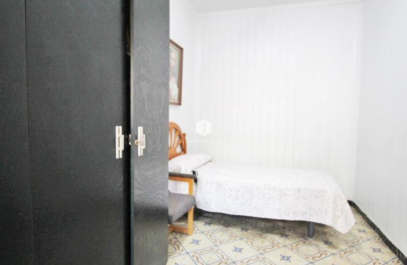 Tweedehands - Chalet -
Guardamar del Segura - Centro