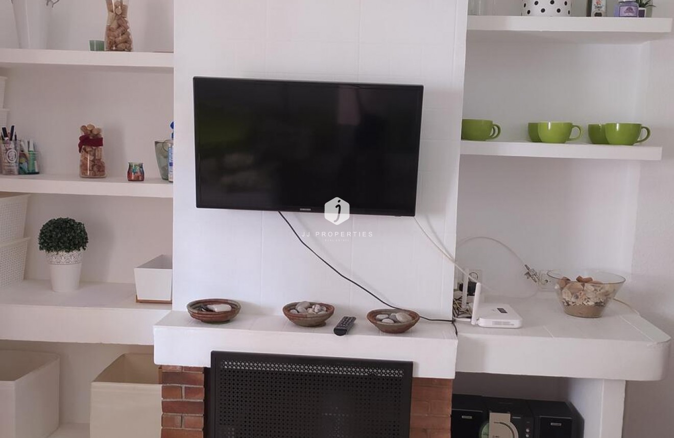 Tweedehands - Bungalow -
Torrevieja - LA VELETA MAR AZUL