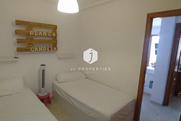 Tweedehands - Bungalow -
Torrevieja - LA VELETA MAR AZUL